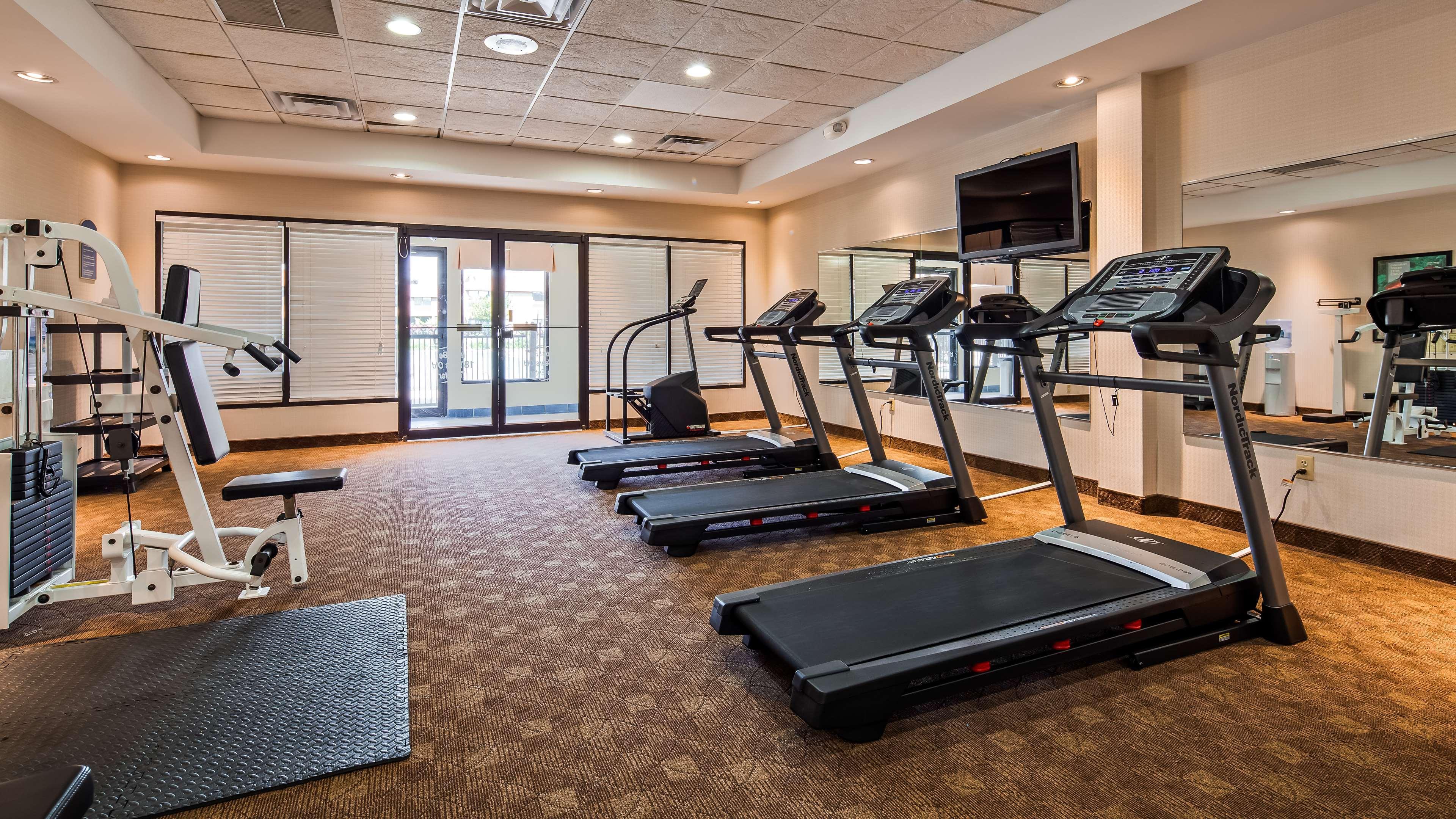Best Western Galleria Inn & Suites Cheektowaga Buitenkant foto